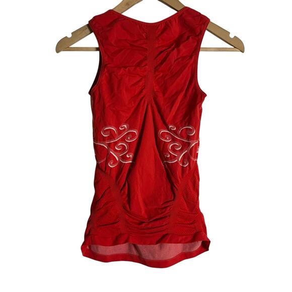 Athleta Red Paisley Print Sleeveless Athletic Tank Top Size Small - Picture 5 of 7